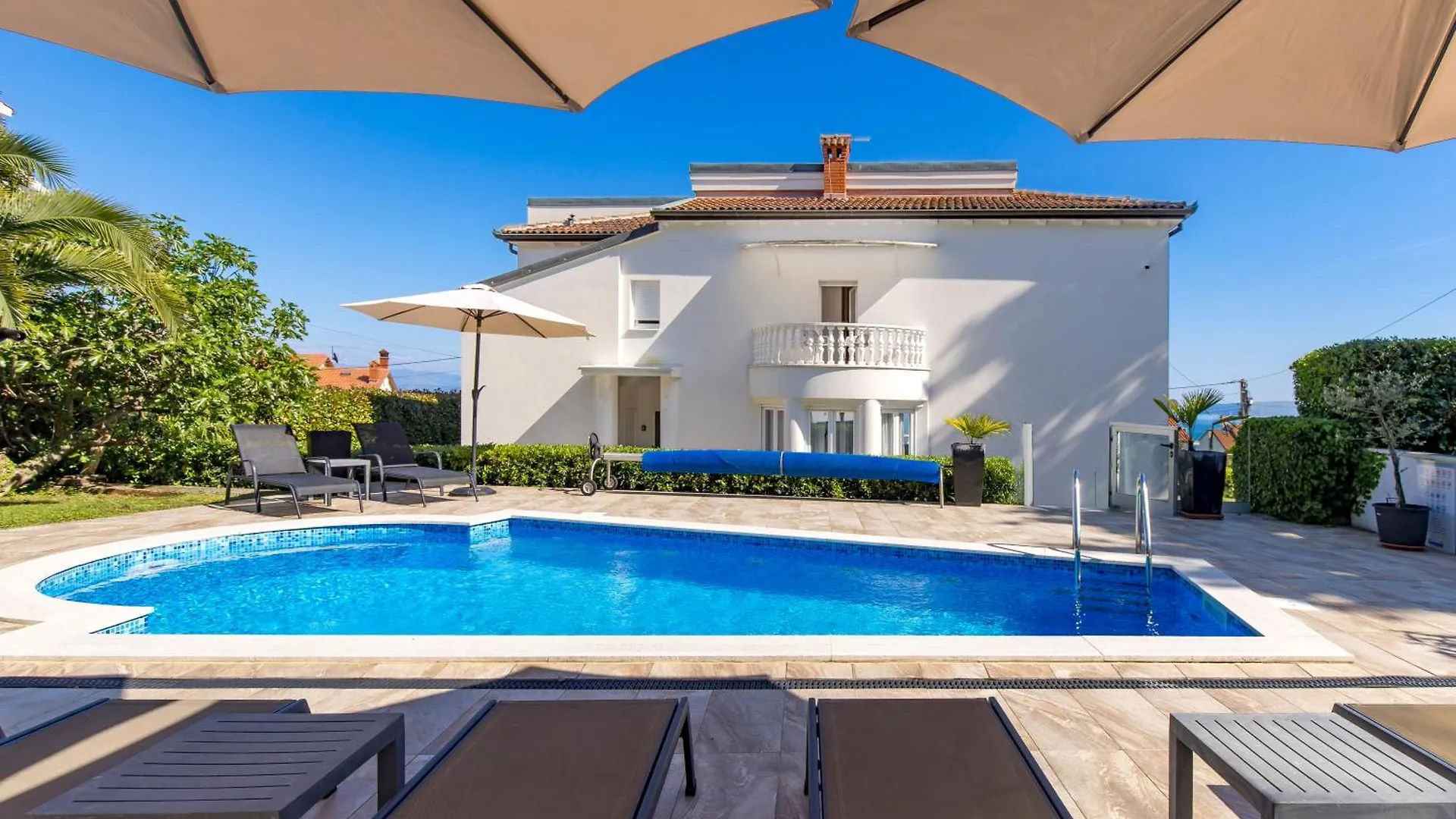 Villa Garden Apartment With Pool Opatija