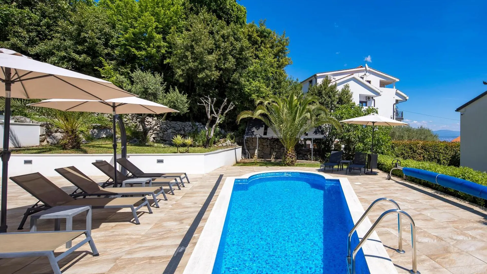 Villa Garden Apartment With Pool Opatija
