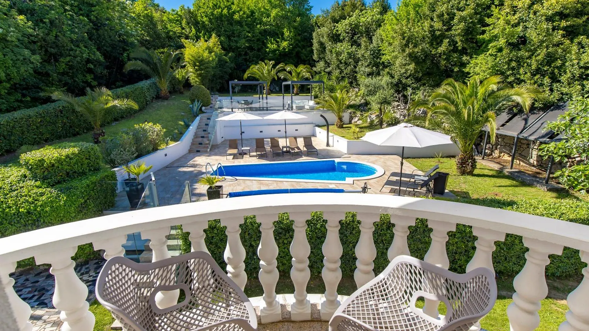 Villa Garden Apartment With Pool Opatija 0*,