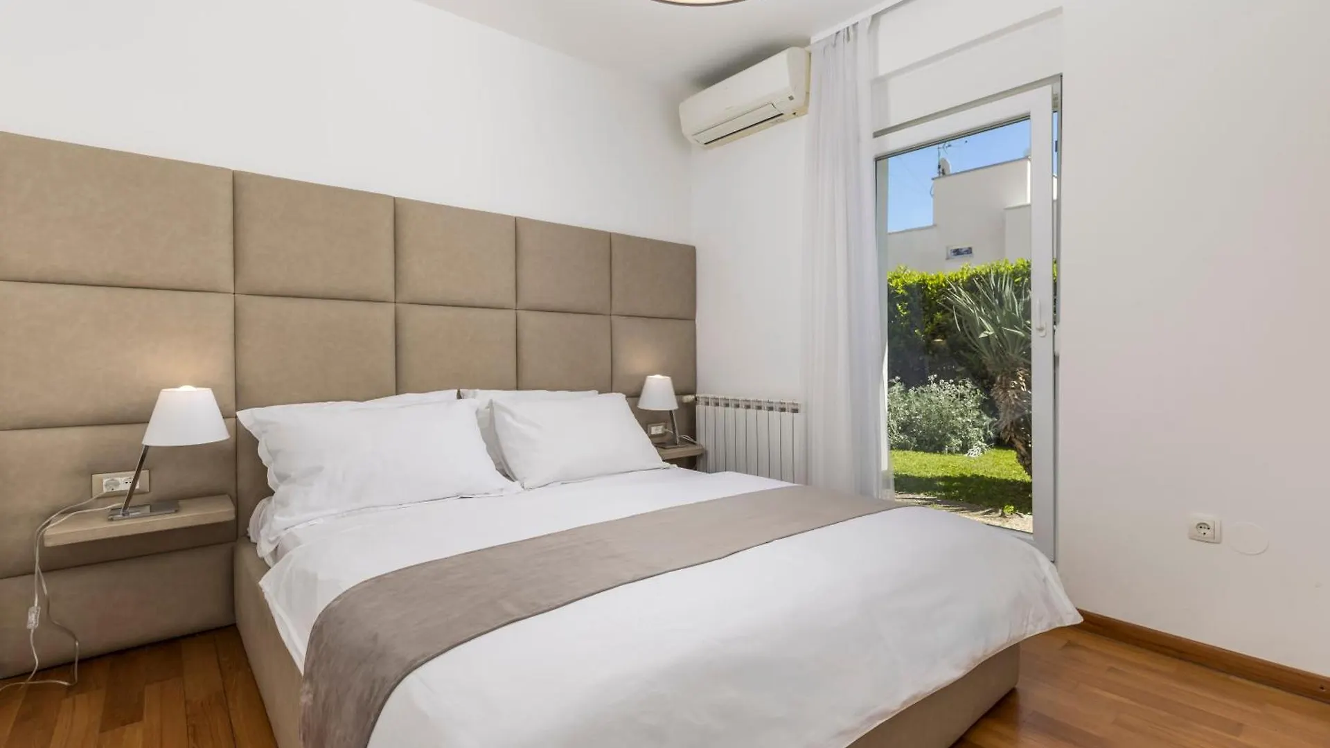 Villa Garden Apartment With Pool Opatija
